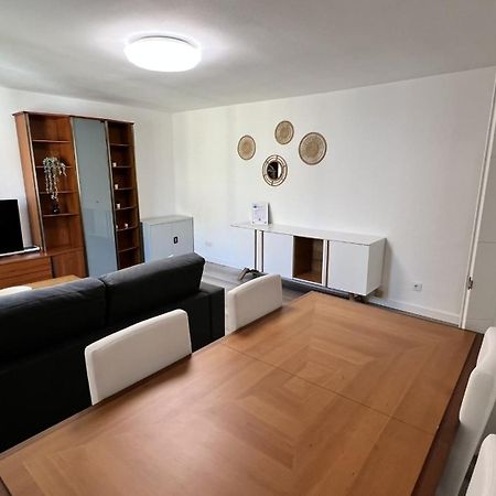 Apartamenticos Plaza Del Pilar III Zaragoza Buitenkant foto